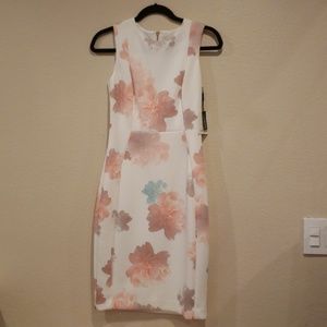 Calvin Klein Sleath Floral Dress New Size 4